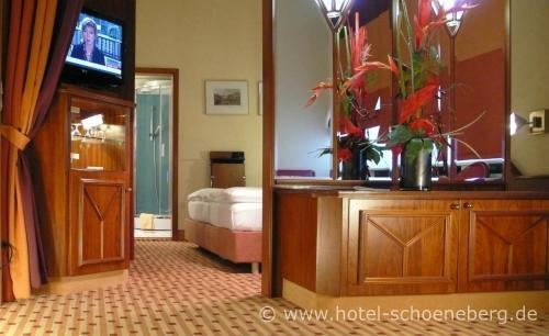 Schoeneberg Hotel 3*